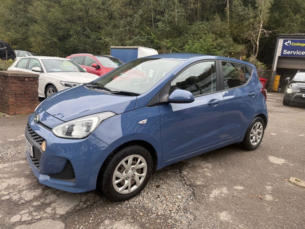 Used Hyundai i10 2018 for sale - 76481977: Photo 14