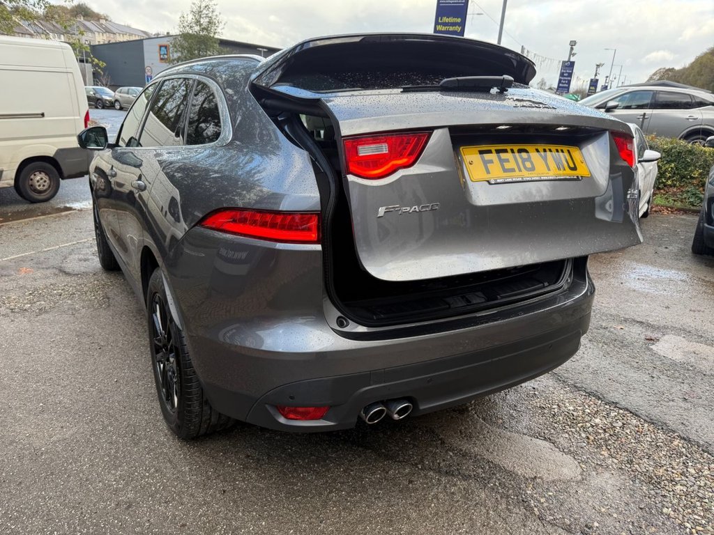Used Jaguar F-Pace 2018 for sale - 76654824: Photo 21