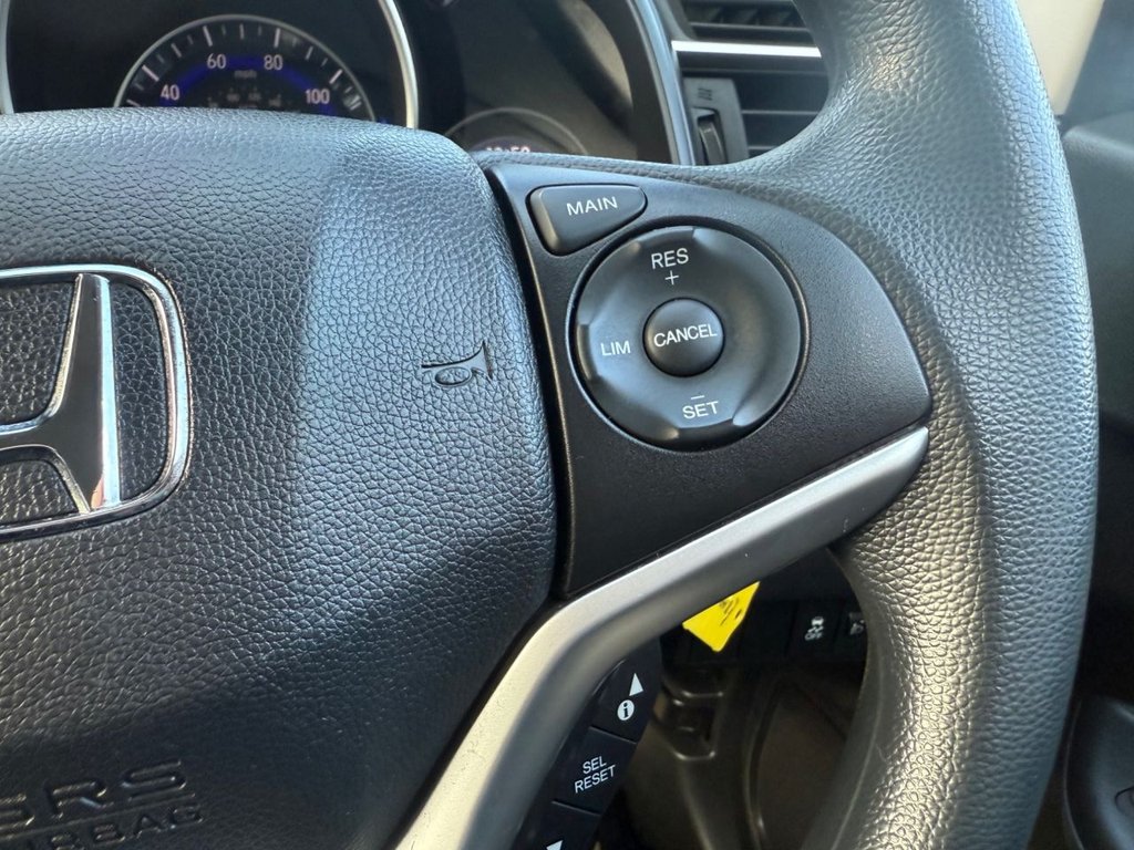 Used Honda Jazz 2017 for sale - 76927607: Photo 25