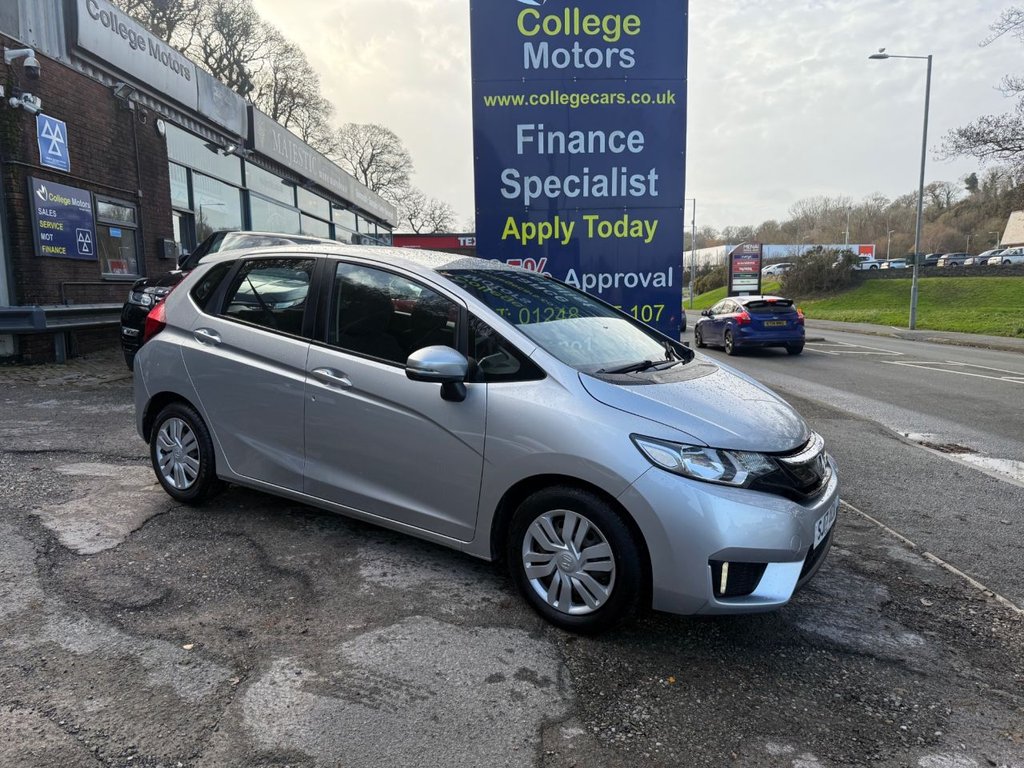 Used Honda Jazz 2017 for sale - 76927607: Photo 7