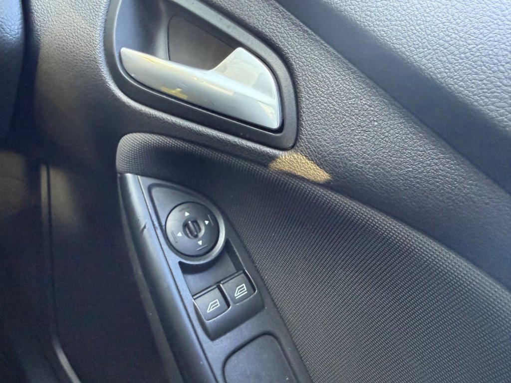 Used Ford Focus 2013 for sale - 77593805: Photo 31