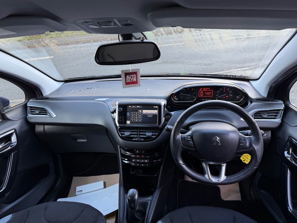 Used Peugeot 208 2015 for sale - 77218649: Photo 31