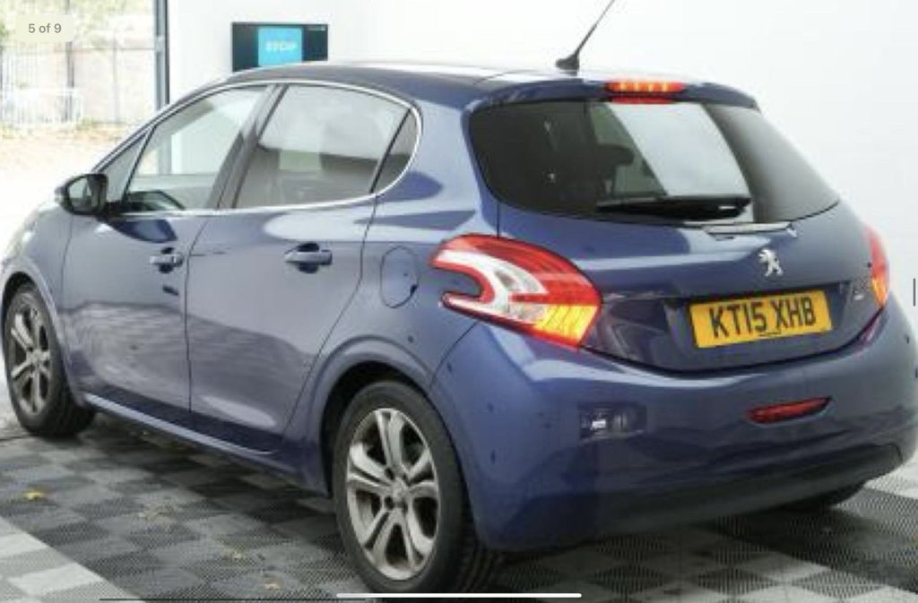 Used Peugeot 208 2015 for sale - 77218649: Photo 9