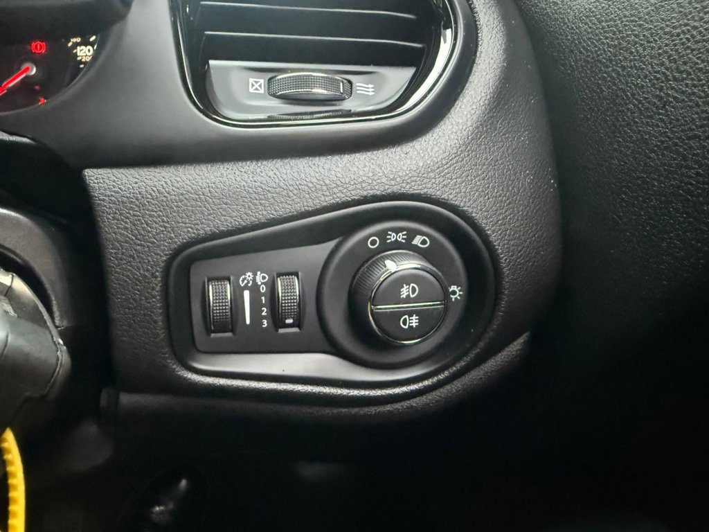 Used Jeep Renegade 2018 for sale - 76481626: Photo 26