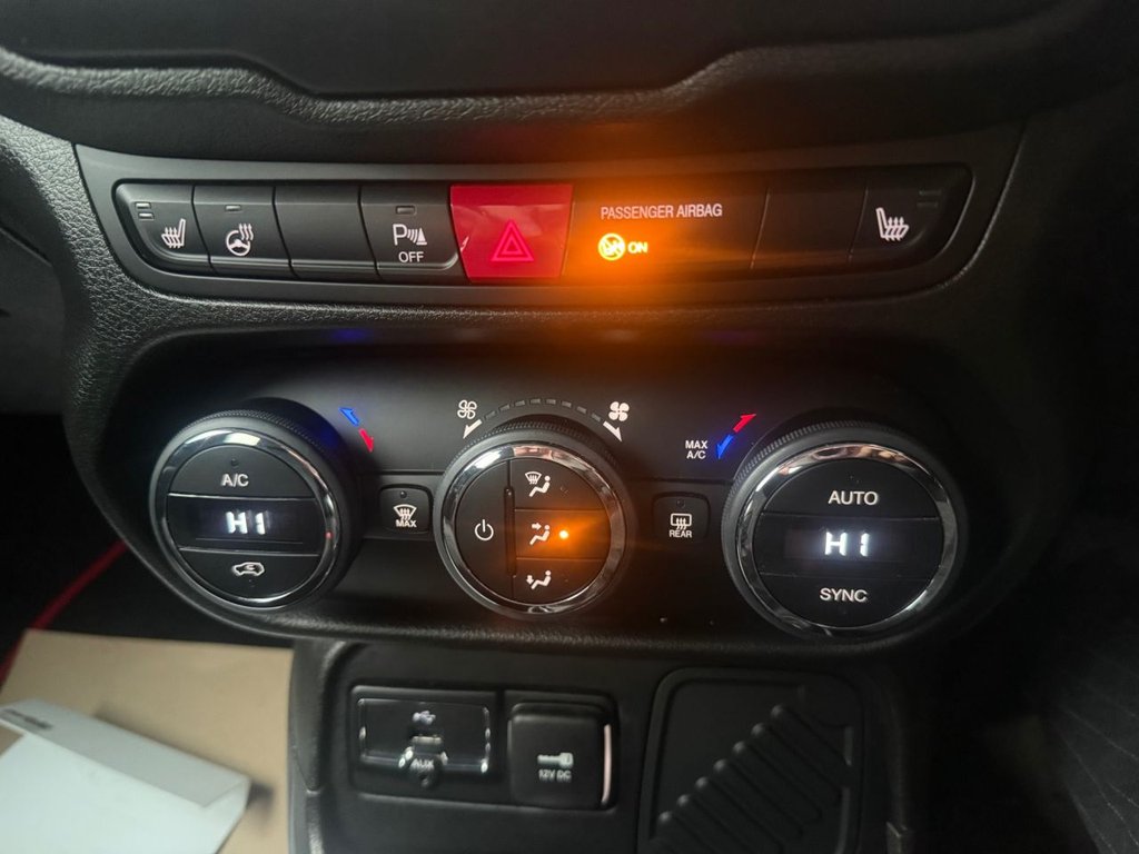 Used Jeep Renegade 2018 for sale - 76481626: Photo 29