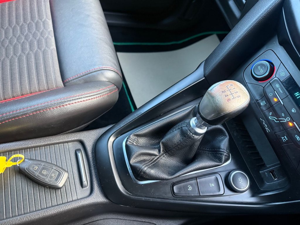 Used Ford Focus 2015 for sale - 77498725: Photo 33