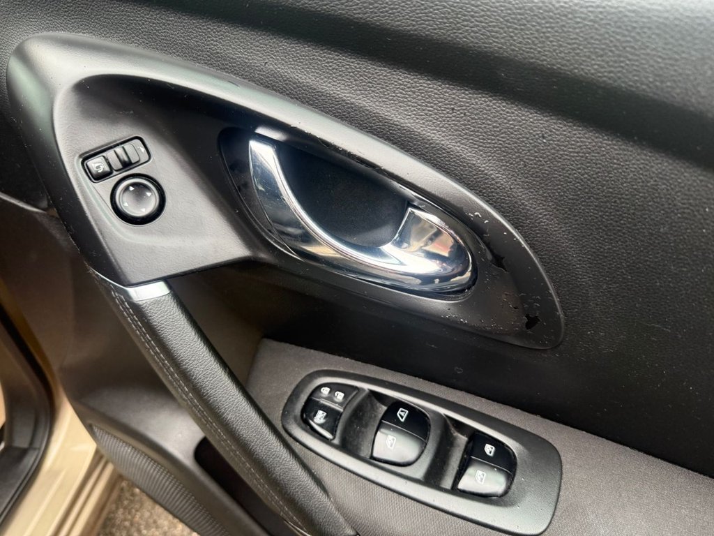 Used Renault Kadjar 2017 for sale - 77205402: Photo 25