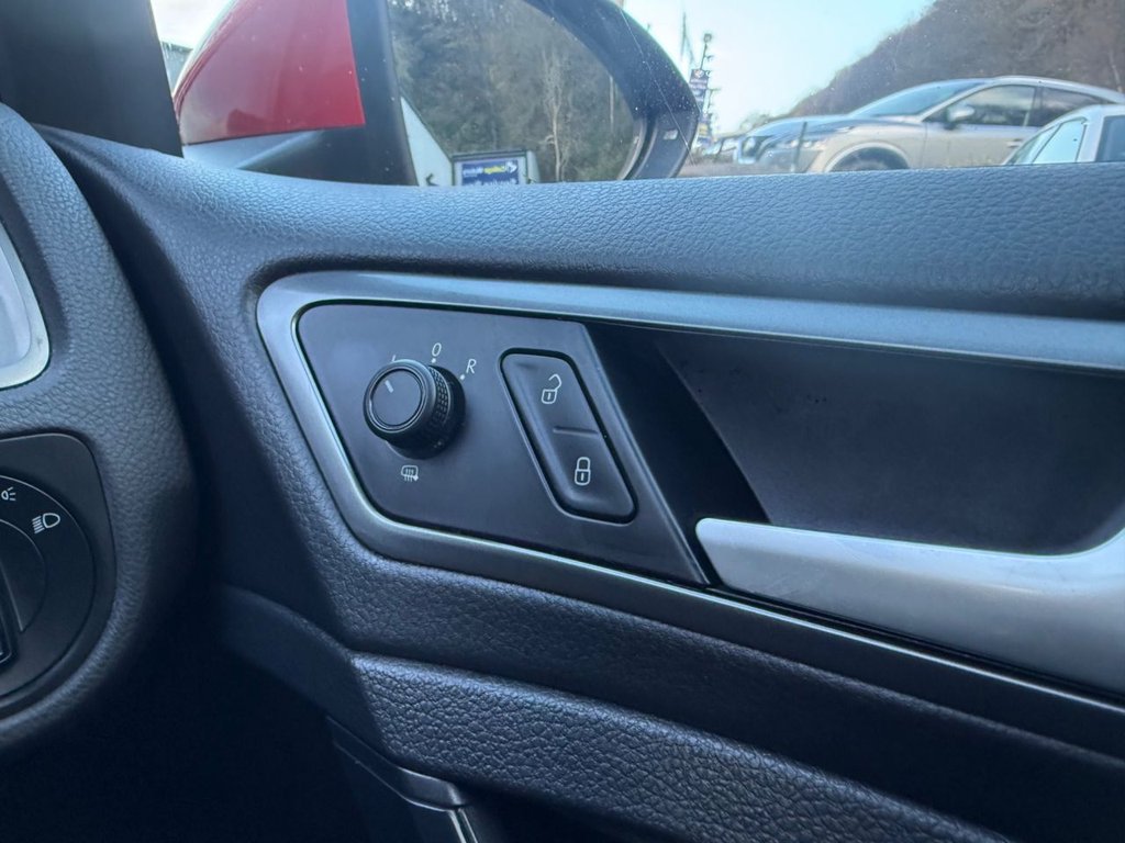 Used Volkswagen Golf 2016 for sale - 76927636: Photo 31