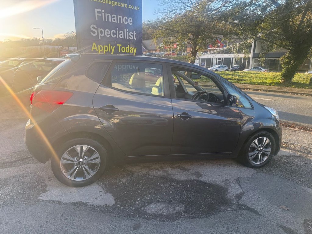 Used Kia Venga 2017 for sale - 76654713: Photo 6