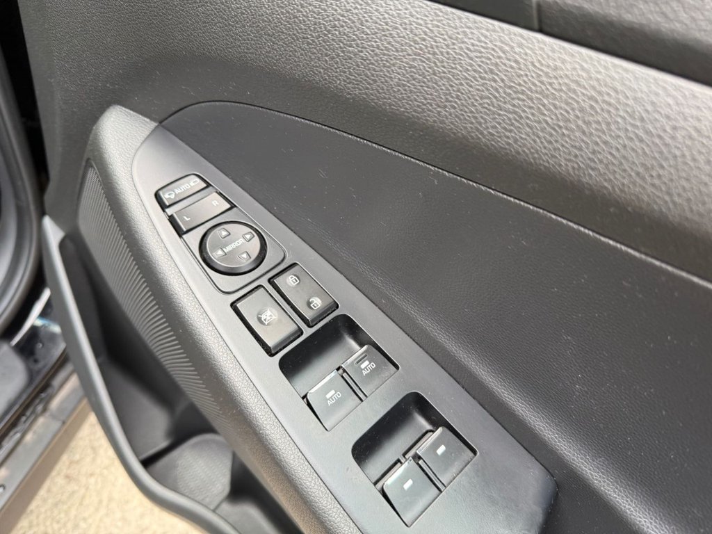 Used Hyundai TUCSON 2018 for sale - 77719382: Photo 31