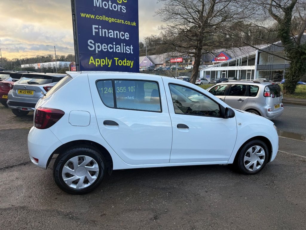 Used Dacia Sandero 2018 for sale - 77397262: Photo 11