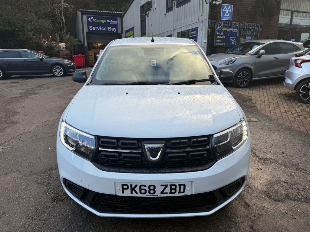 Used Dacia Sandero 2018 for sale - 77397262: Photo 3