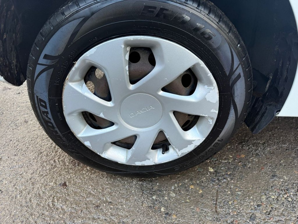 Used Dacia Sandero 2018 for sale - 77397262: Photo 30