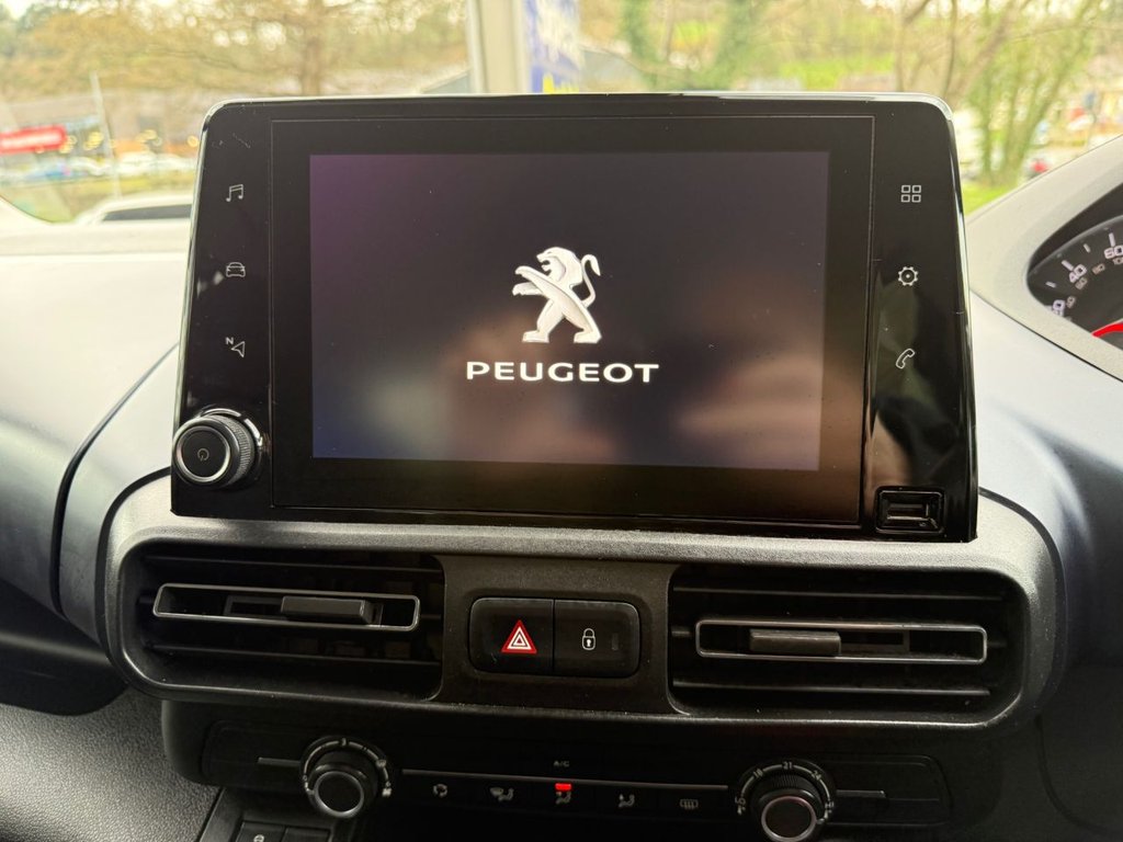 Used Peugeot Rifter 2019 for sale - 77835234: Photo 32