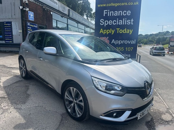 Used Renault Scenic 2017 for sale - 75111518: Photo 1