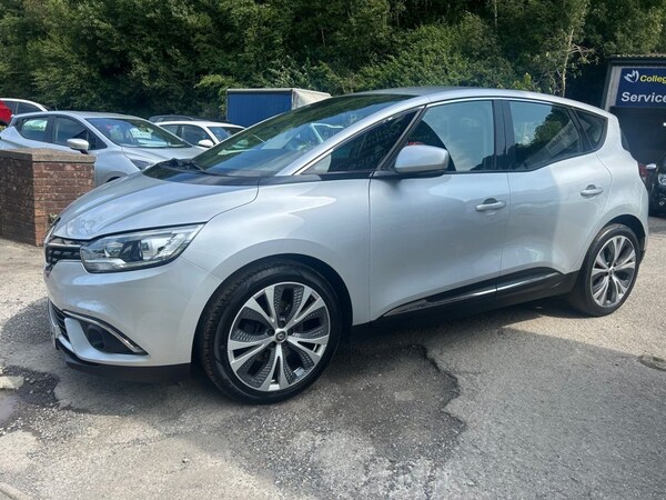 Used Renault Scenic 2017 for sale - 75111518: Photo 8