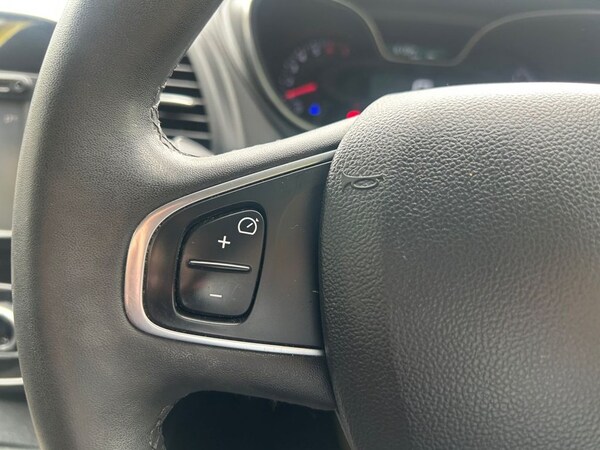 Used Renault Captur 2017 for sale - 75171300: Photo 24