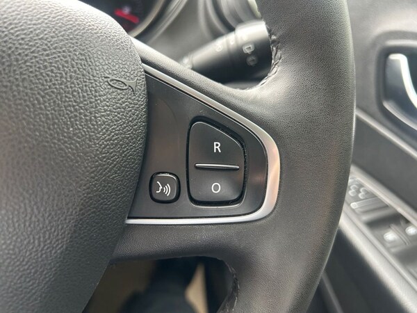 Used Renault Captur 2017 for sale - 75171300: Photo 25
