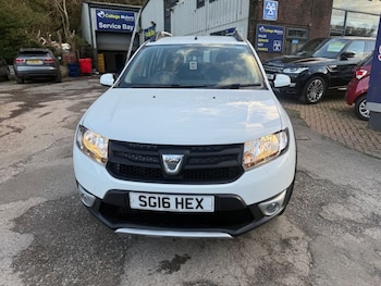 Used Dacia Sandero Stepway 2016 for sale - 76927541: Photo