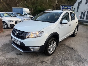 Used Dacia Sandero Stepway 2016 for sale - 76927541: Photo