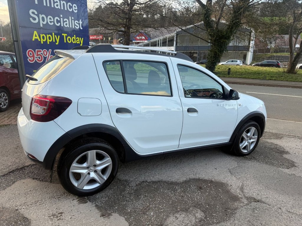 Used Dacia Sandero Stepway 2016 for sale - 76927541: Photo 5