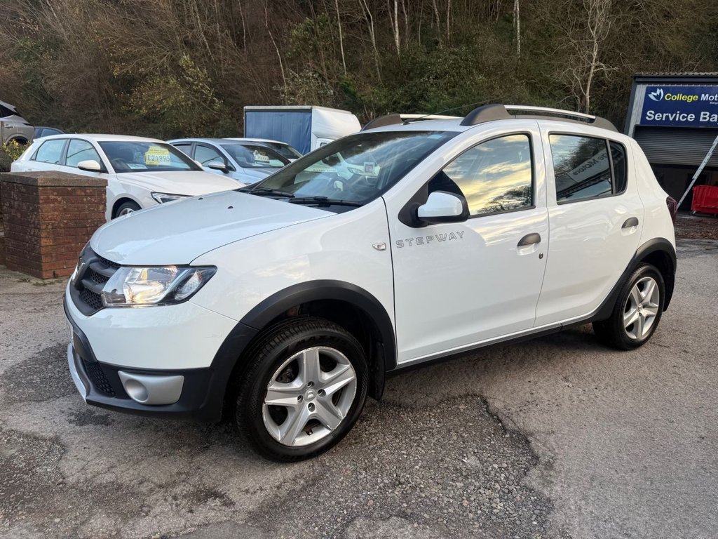 Used Dacia Sandero Stepway 2016 for sale - 76927541: Photo 9