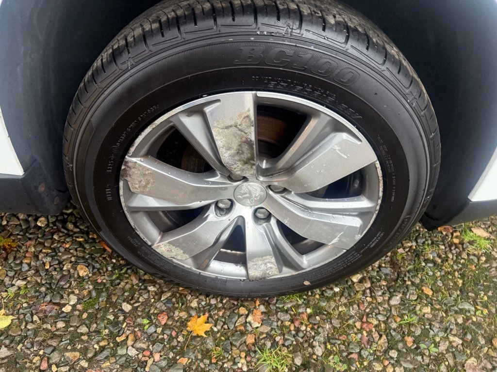 Used Peugeot 2008 2015 for sale - 76481636: Photo 31