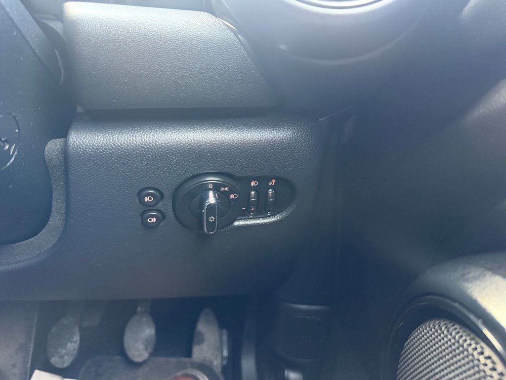 Used MINI Hatch 2018 for sale - 76654692: Photo 33