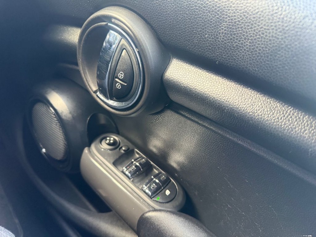 Used MINI Hatch 2018 for sale - 76654692: Photo 34