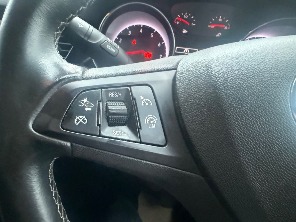 Used Vauxhall Astra 2017 for sale - 76481625: Photo 21