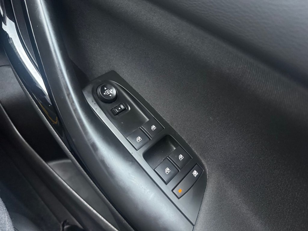 Used Vauxhall Astra 2017 for sale - 76481625: Photo 26