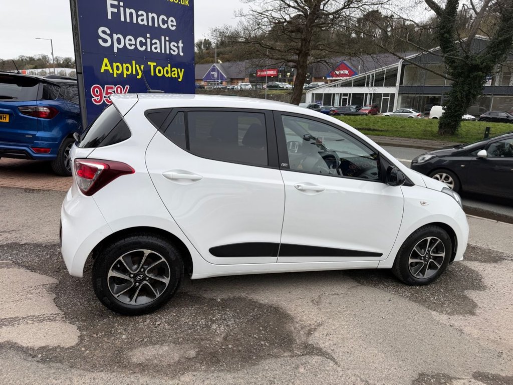 Used Hyundai i10 2018 for sale - 78049573: Photo 12