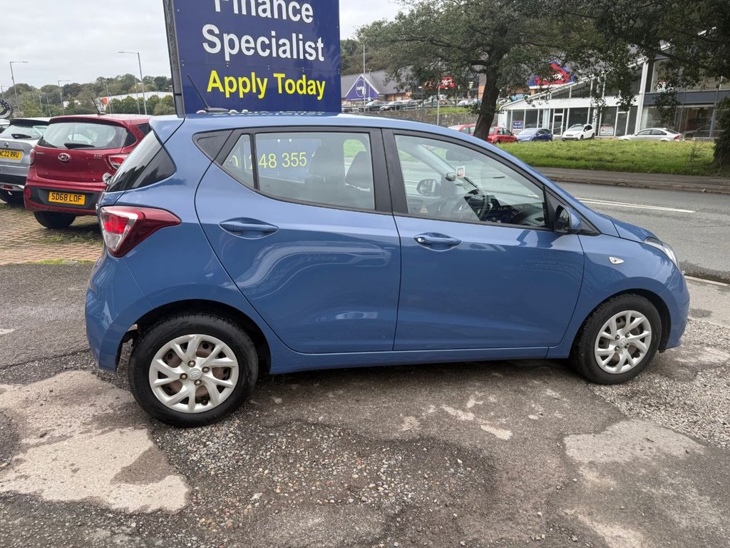 Used Hyundai i10 2018 for sale - 77733855: Photo 5