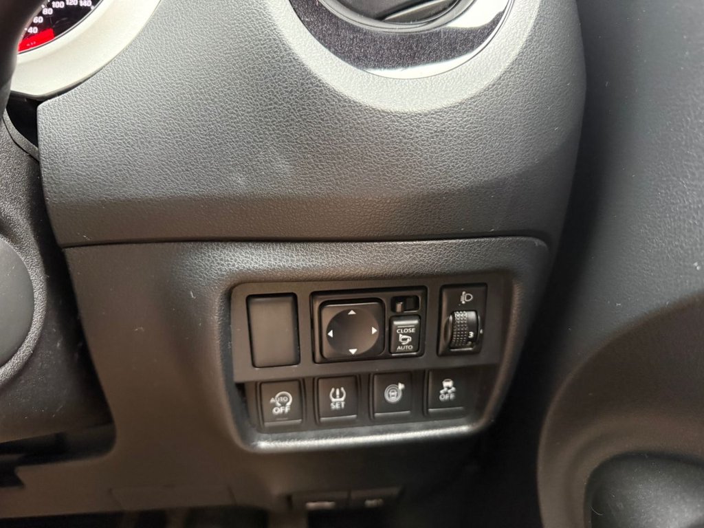 Used Nissan Juke 2016 for sale - 77835373: Photo 28