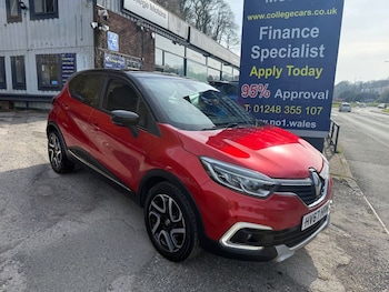 Used Renault Captur 2017 for sale - 78212579: Photo