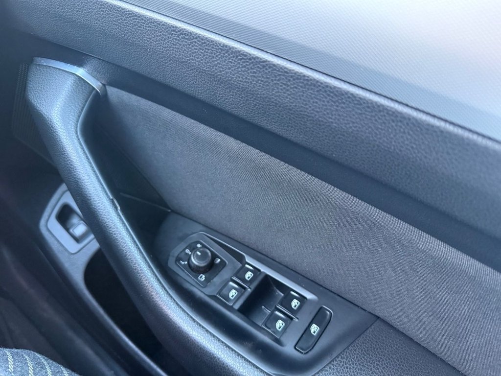 Used Volkswagen Passat 2017 for sale - 77188175: Photo 34