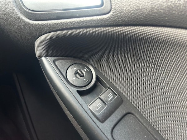Used Ford Focus 2013 for sale - 75110873: Photo 22
