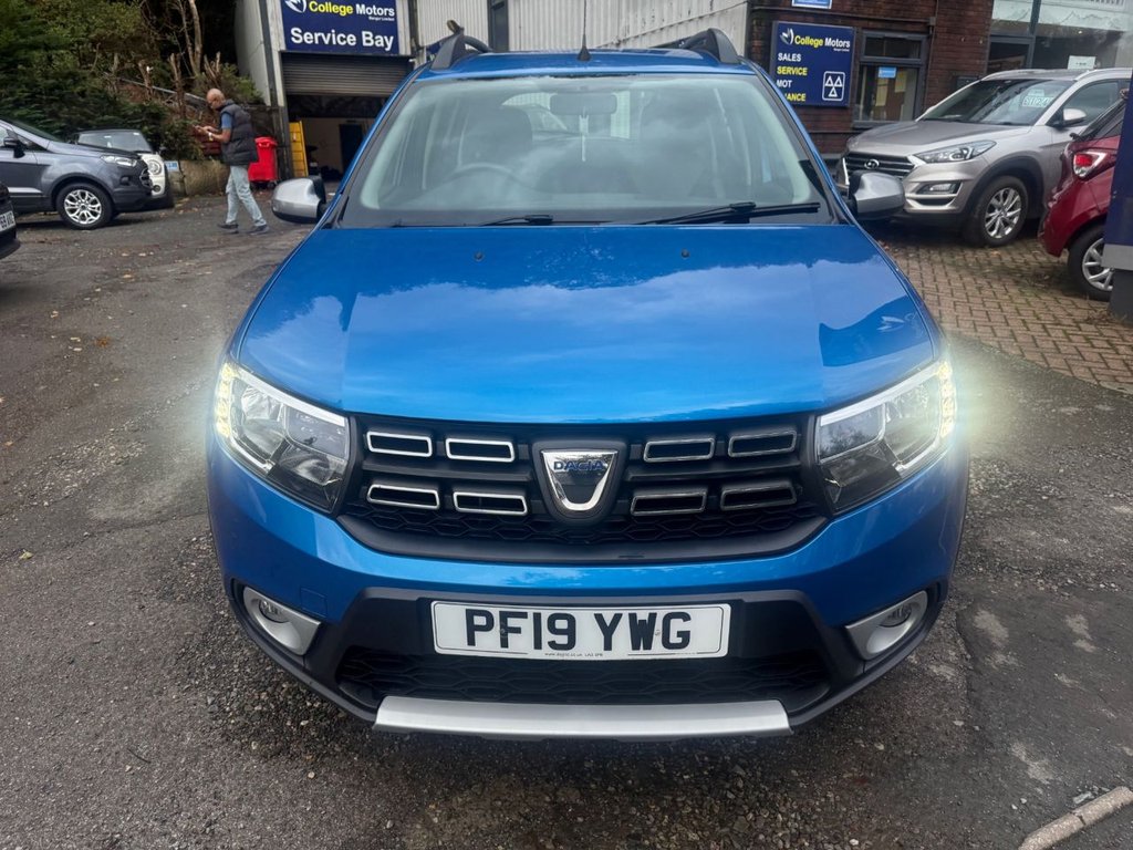 Used Dacia Sandero Stepway 2019 for sale - 76482432: Photo 3
