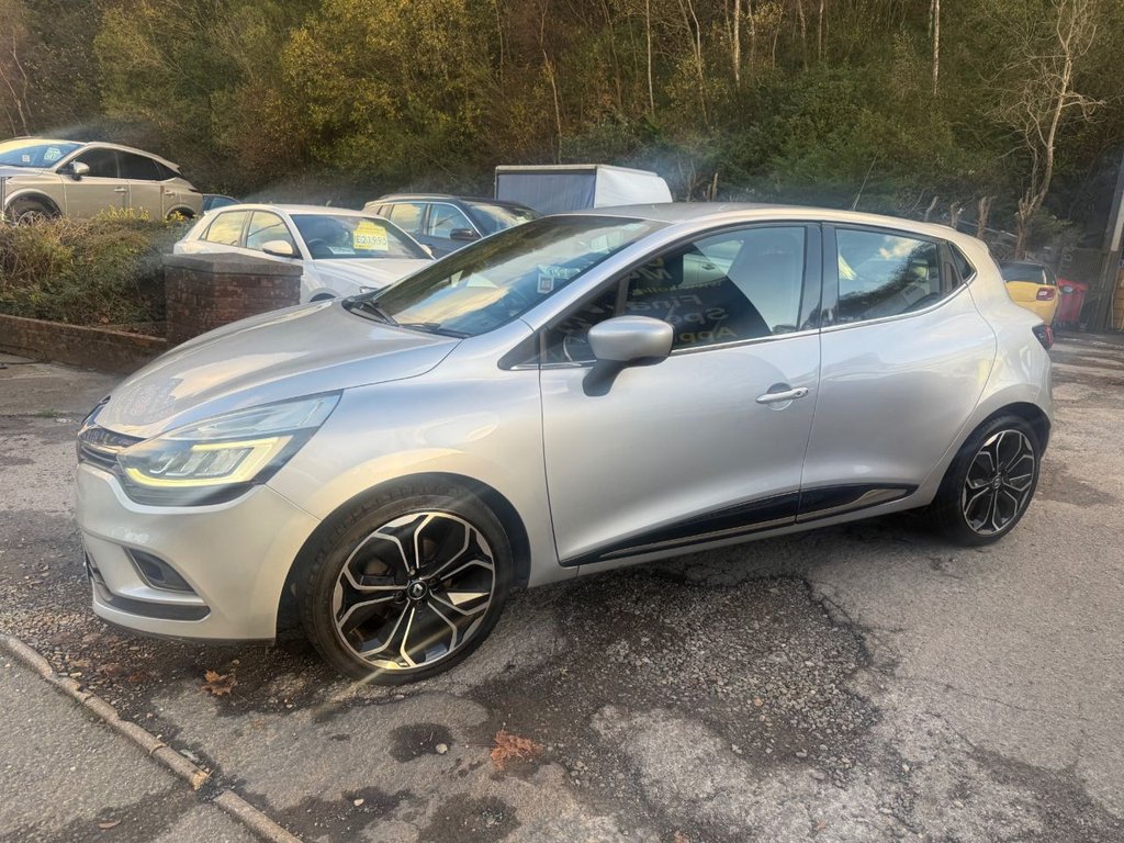 Used Renault Clio 2017 for sale - 76654686: Photo 13
