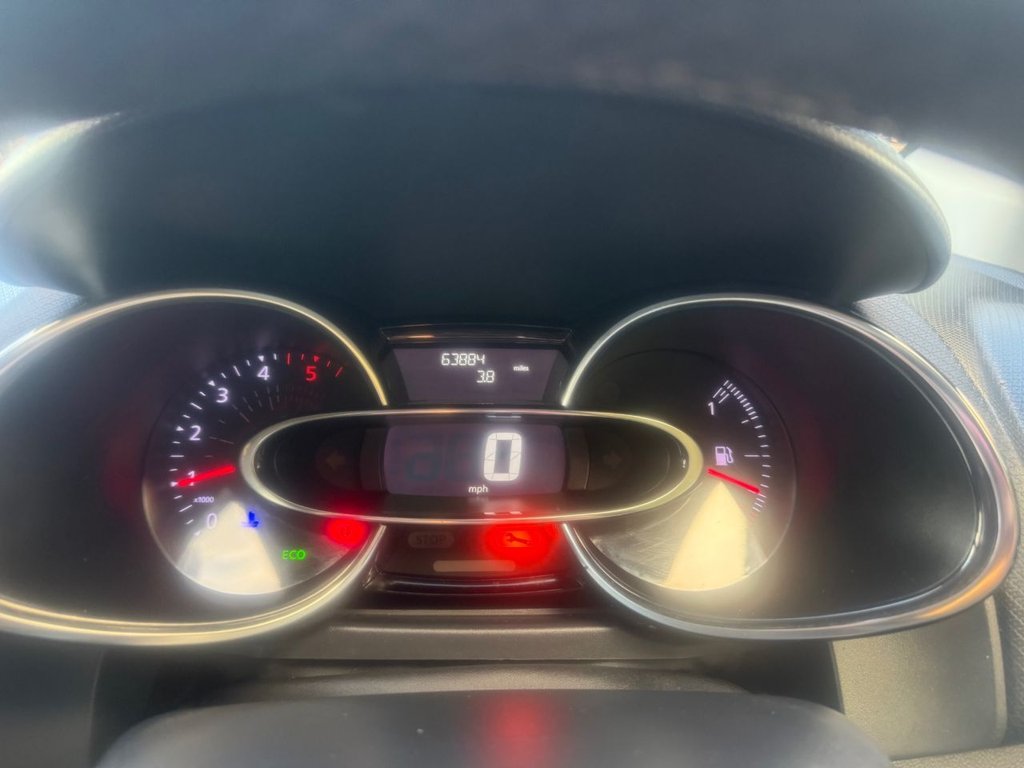 Used Renault Clio 2017 for sale - 76654686: Photo 22