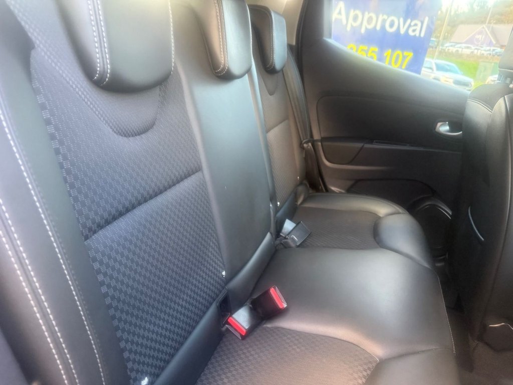 Used Renault Clio 2017 for sale - 76654686: Photo 36