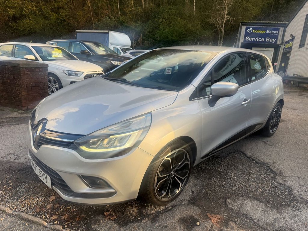 Used Renault Clio 2017 for sale - 76654686: Photo 4