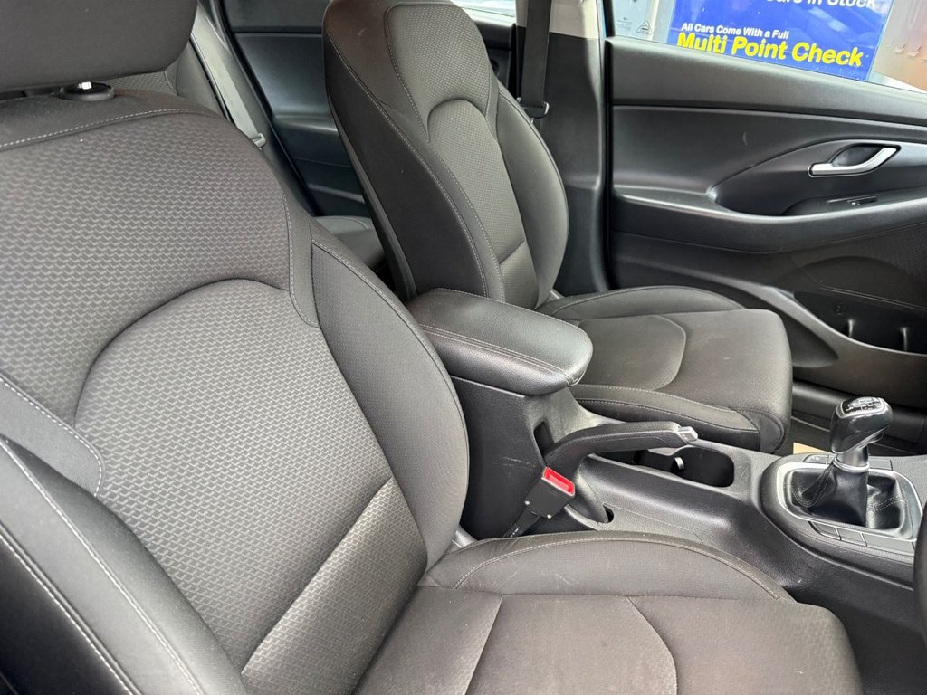 Used Hyundai i30 2018 for sale - 77397271: Photo 36