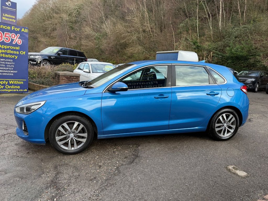 Used Hyundai i30 2018 for sale - 77397271: Photo 5