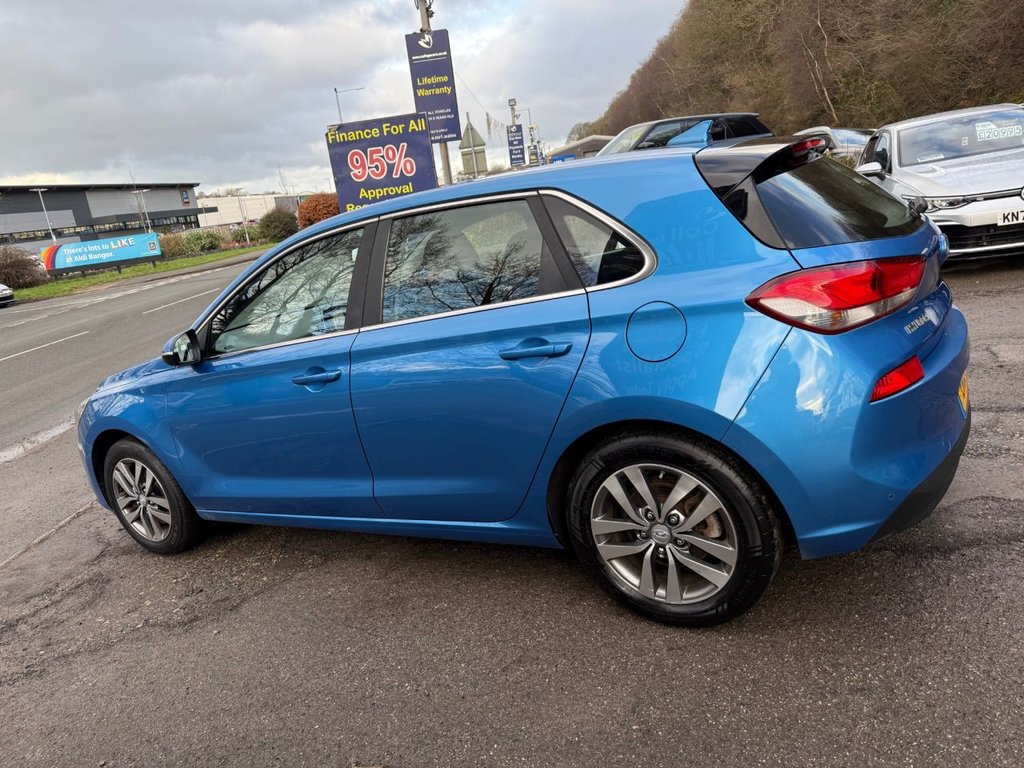 Used Hyundai i30 2018 for sale - 77397271: Photo 6