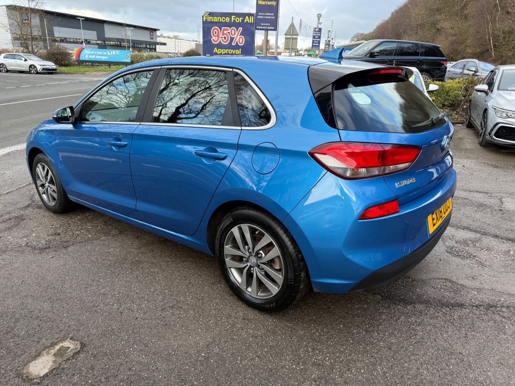 Used Hyundai i30 2018 for sale - 77397271: Photo 9