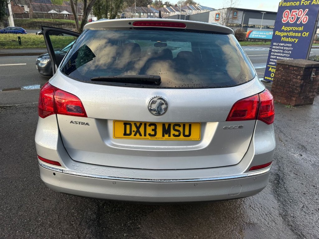 Used Vauxhall Astra 2013 for sale - 77582999: Photo 18