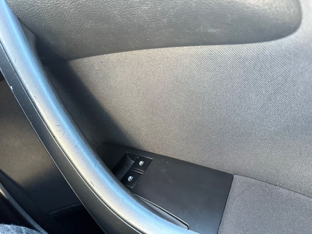 Used Vauxhall Astra 2013 for sale - 77582999: Photo 32