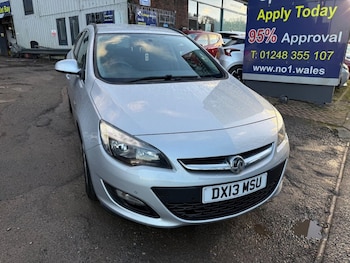 Used Vauxhall Astra 2013 for sale - 77582999: Photo
