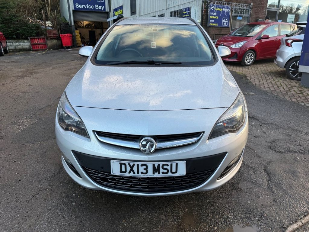 Used Vauxhall Astra 2013 for sale - 77582999: Photo 6